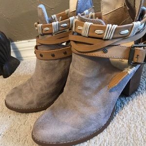 Booties-Altard State